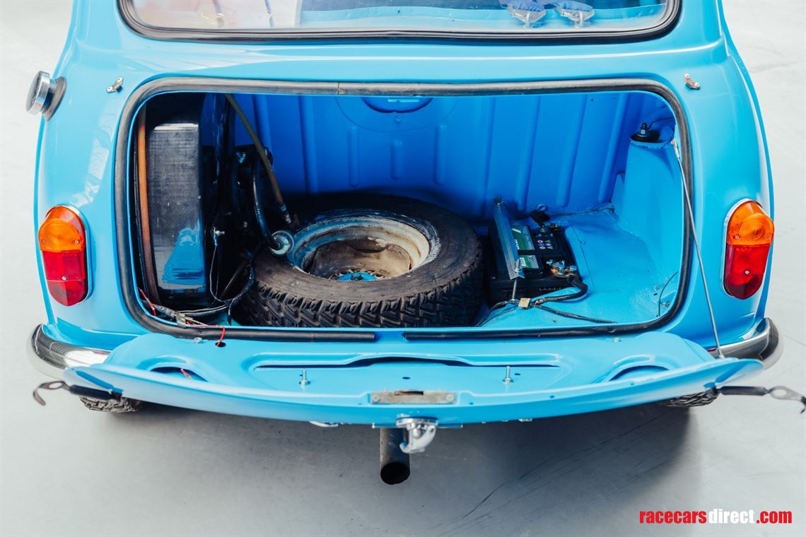 1965-mini-cooper-fia-rally-car