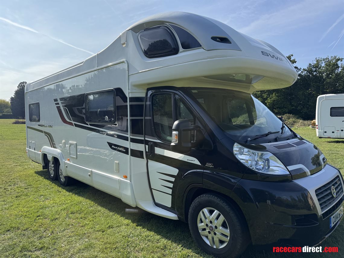 swift-kontiki-649-black-edition-motorhome