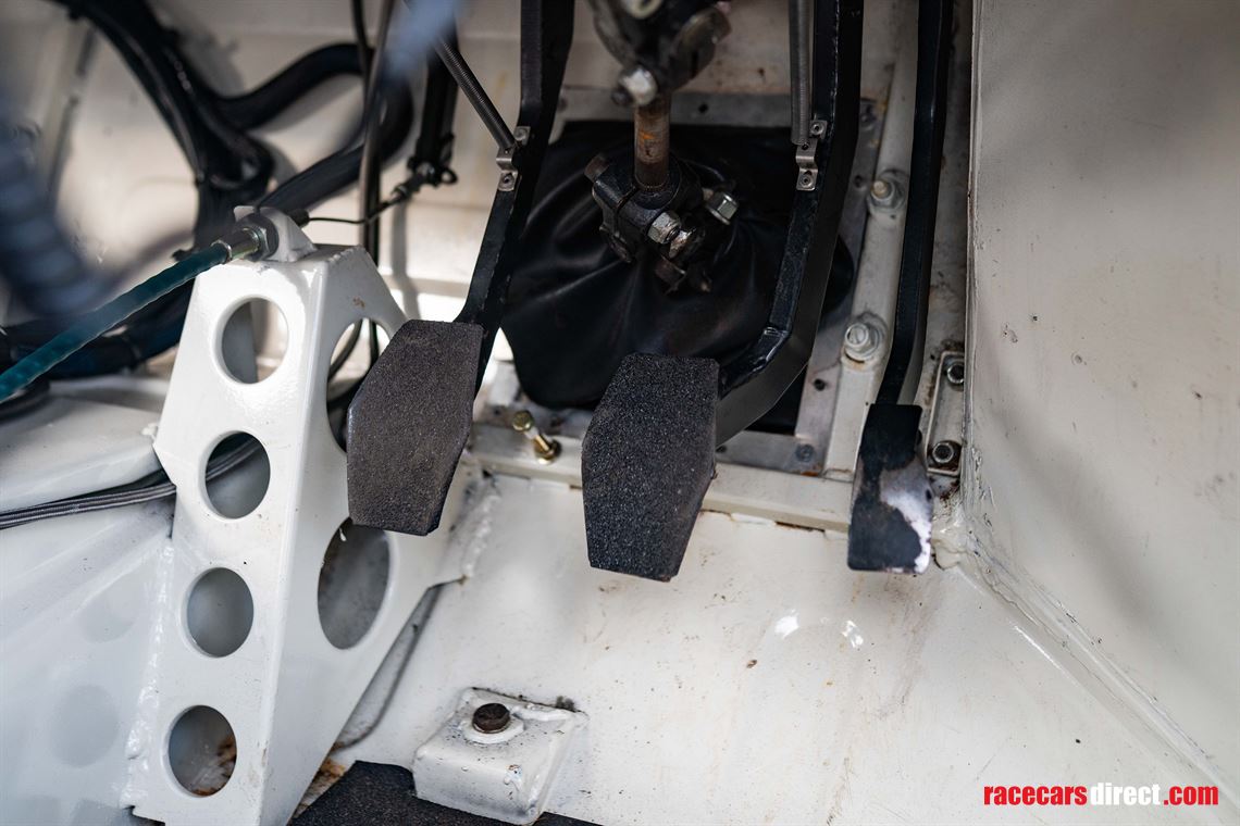 metro-6r4---international-spec