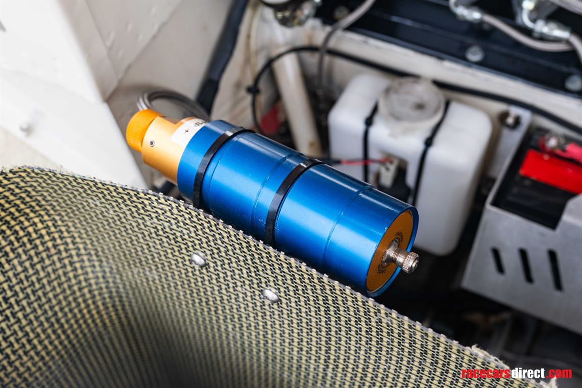 metro-6r4---international-spec