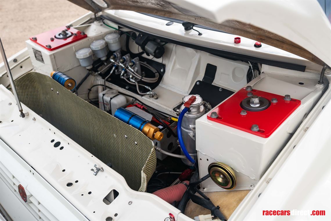 metro-6r4---international-spec