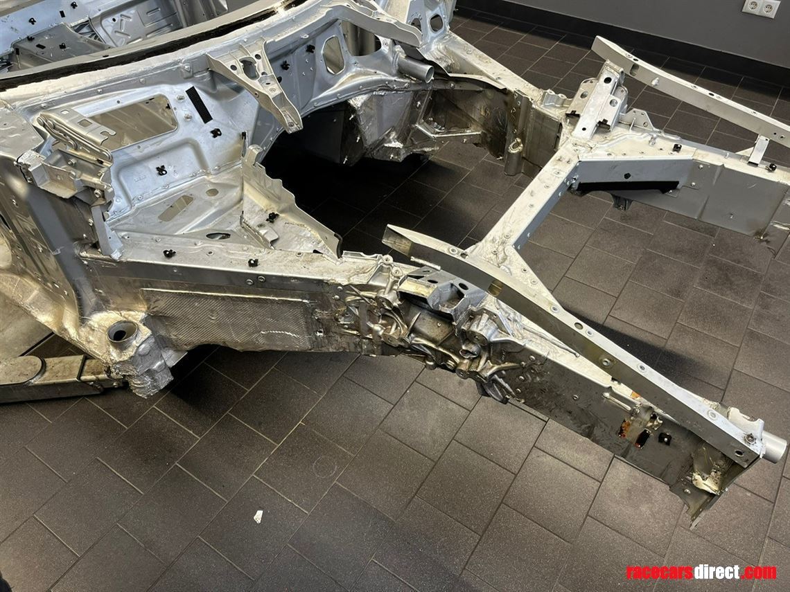 Racecarsdirect.com - Mercedes AMG GT3 EVO Chassis
