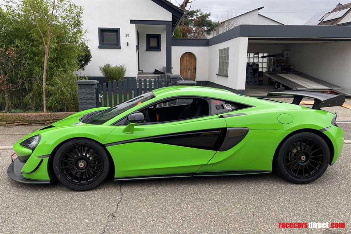 mclaren-570s-gt4-620r-strassenzulassung---str