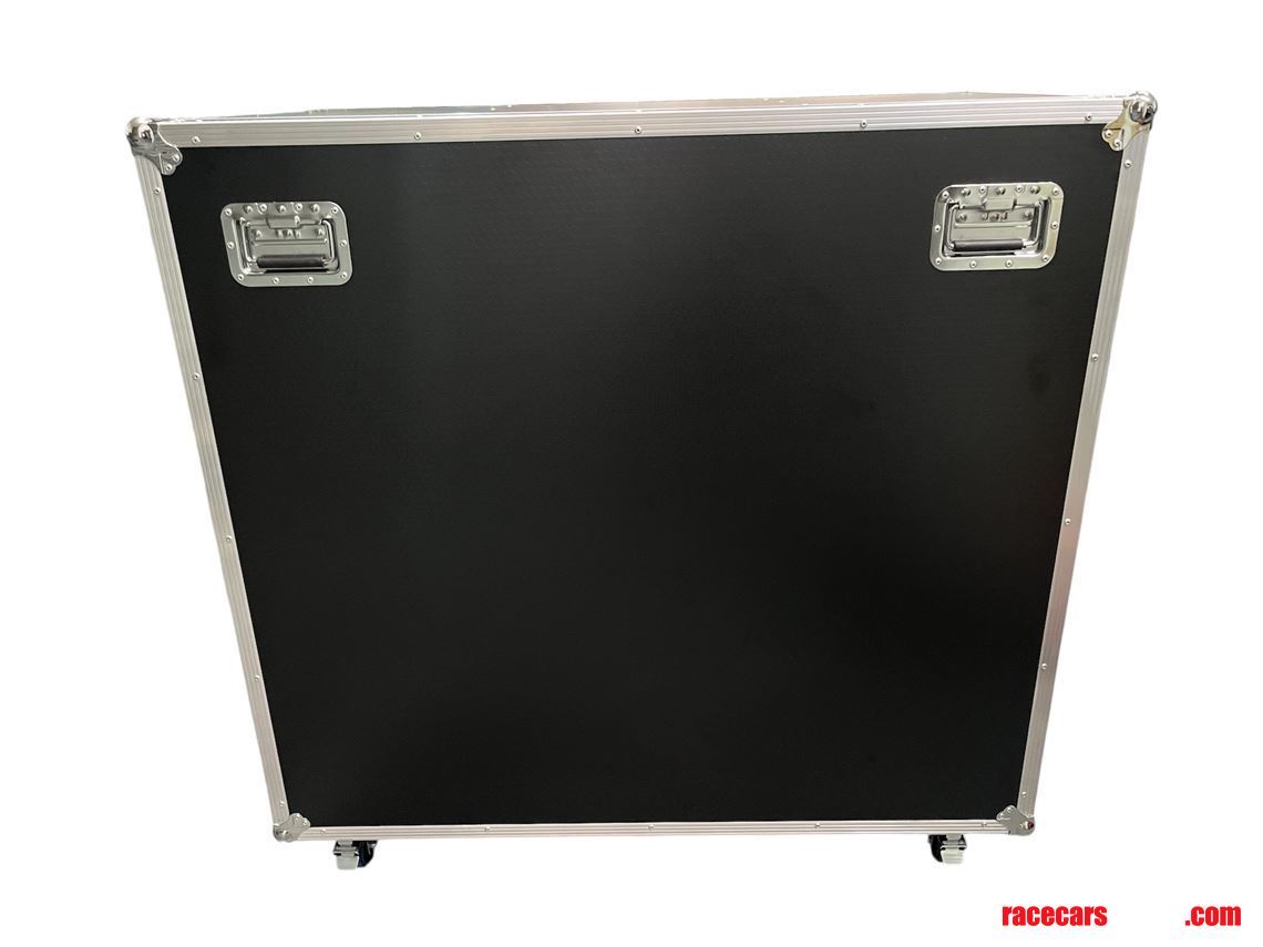 euro-container-flight-case-with-15-boxes-vme-