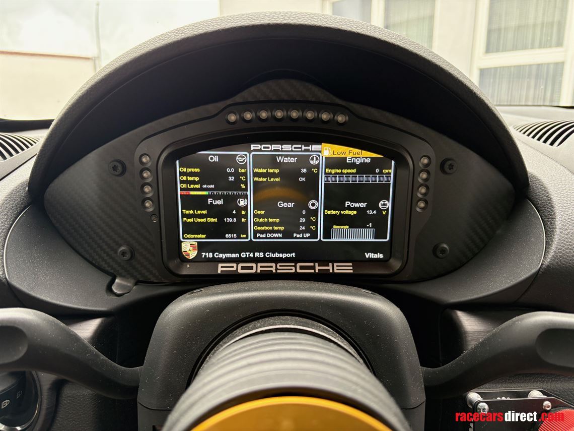 porsche-cayman-gt4-rs-cs-718-my2024