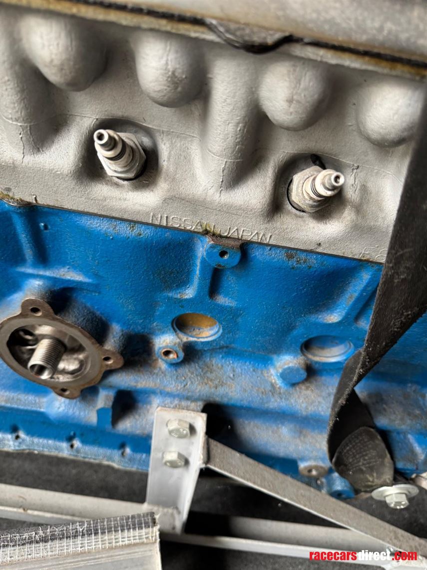 engine-and-fuel-injection-system-for-datsun-2