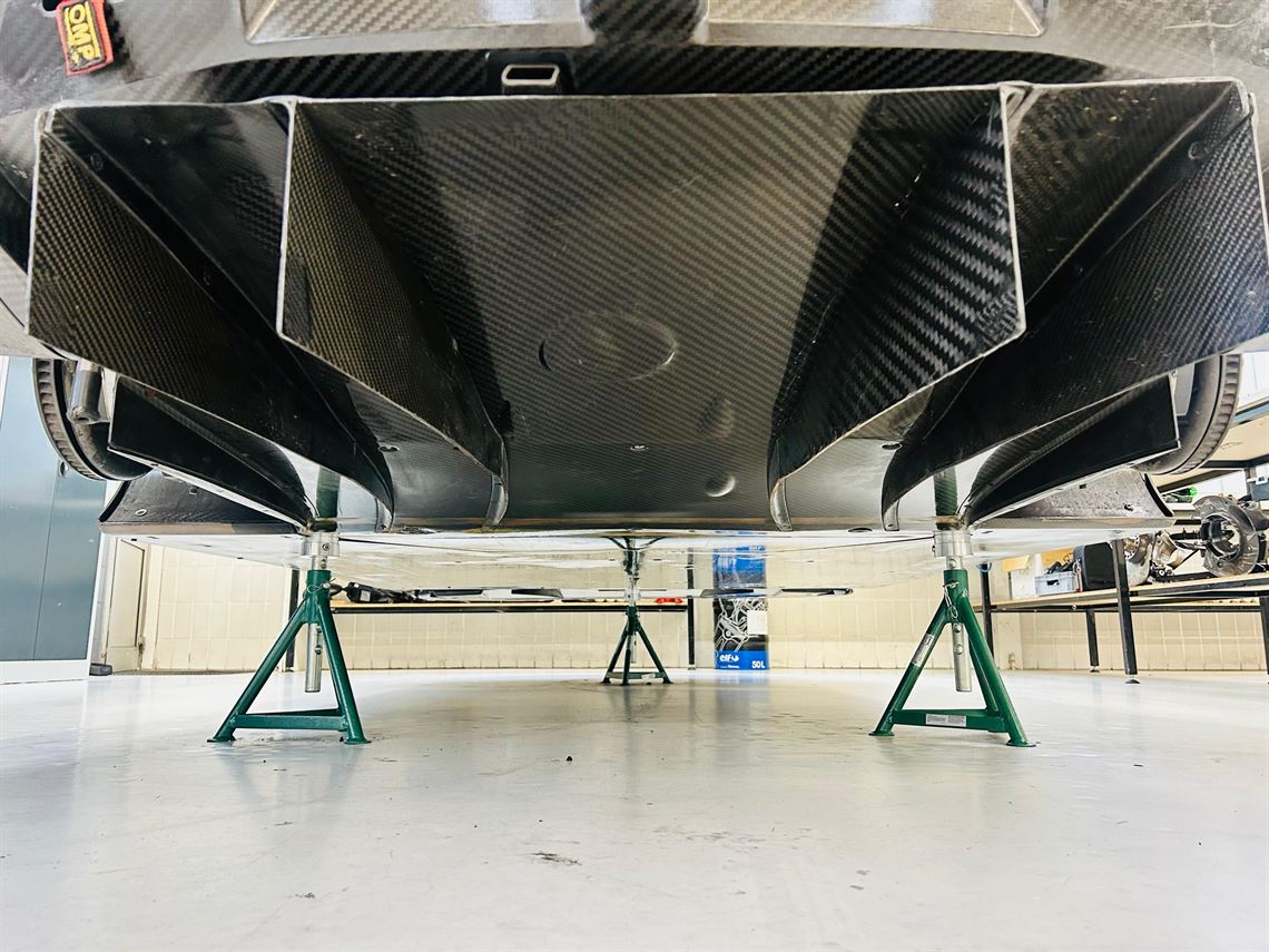 2023-original-lamborghini-huracan-gt3-evo2