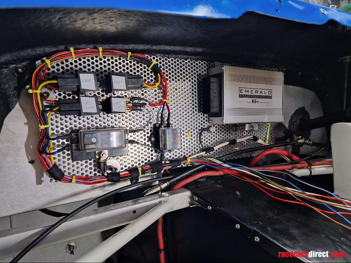 ma7dalocost-race-car