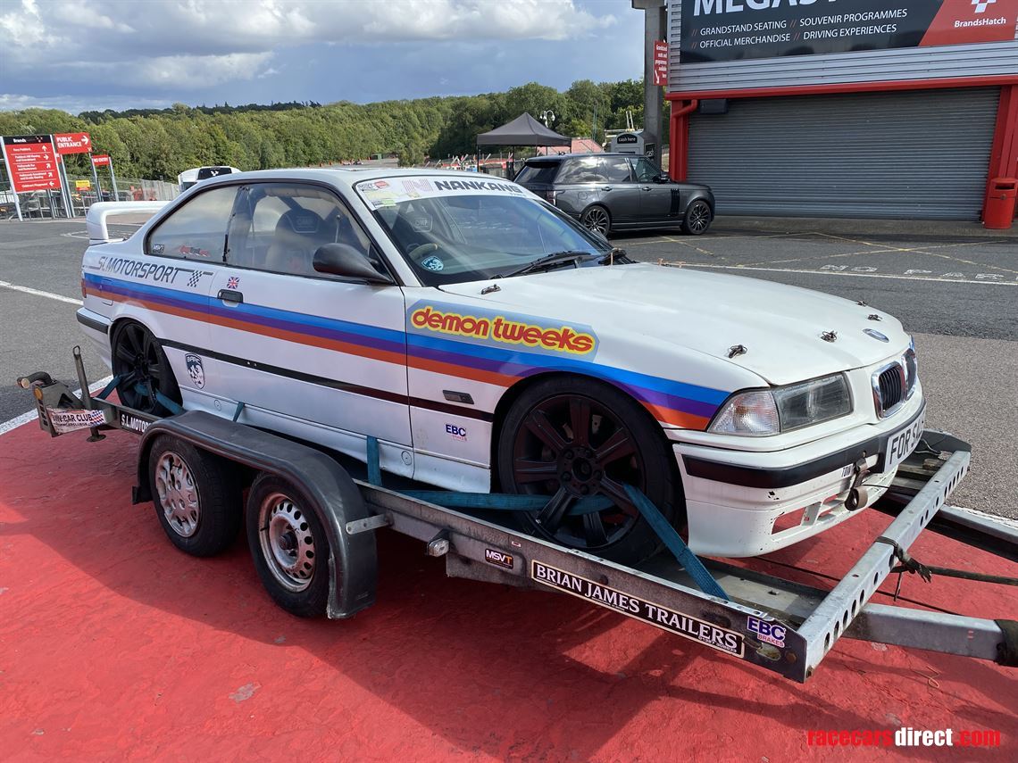 bmw-e36-328-coupe---trackrace-car