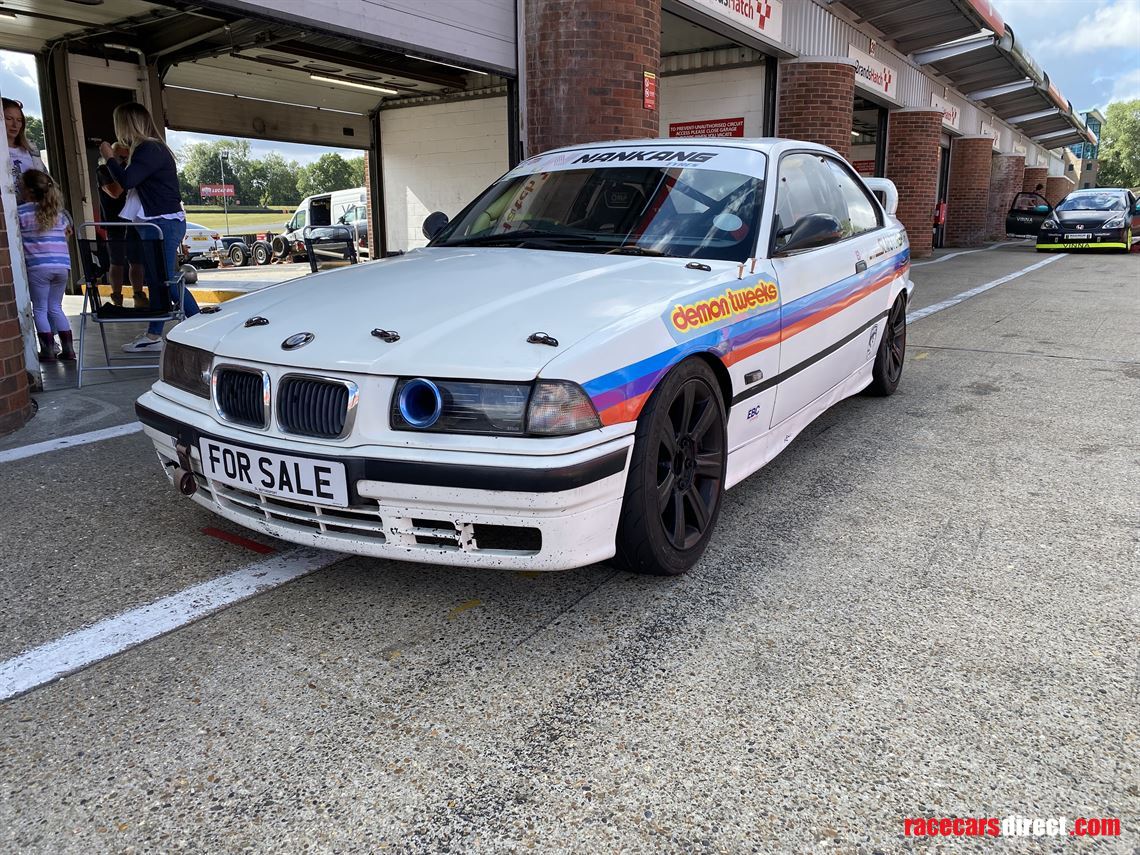bmw-e36-328-coupe---trackrace-car