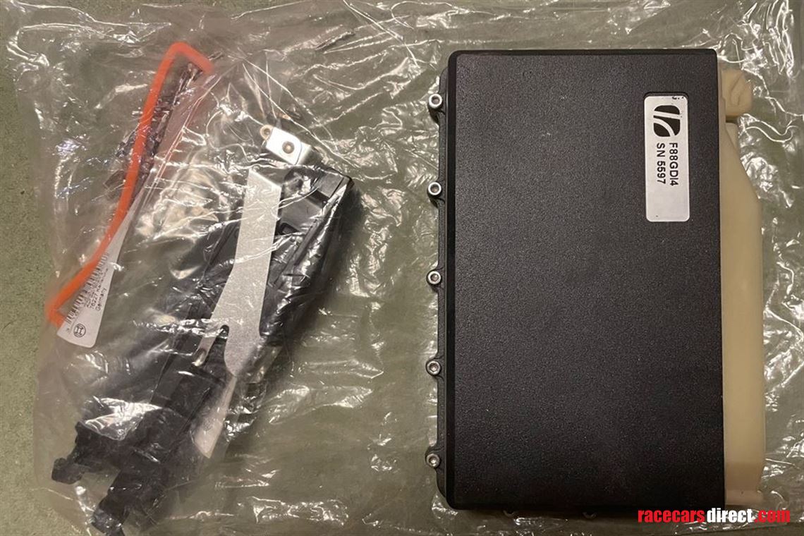 Life Racing F88GDI4 ECU with connector and pins