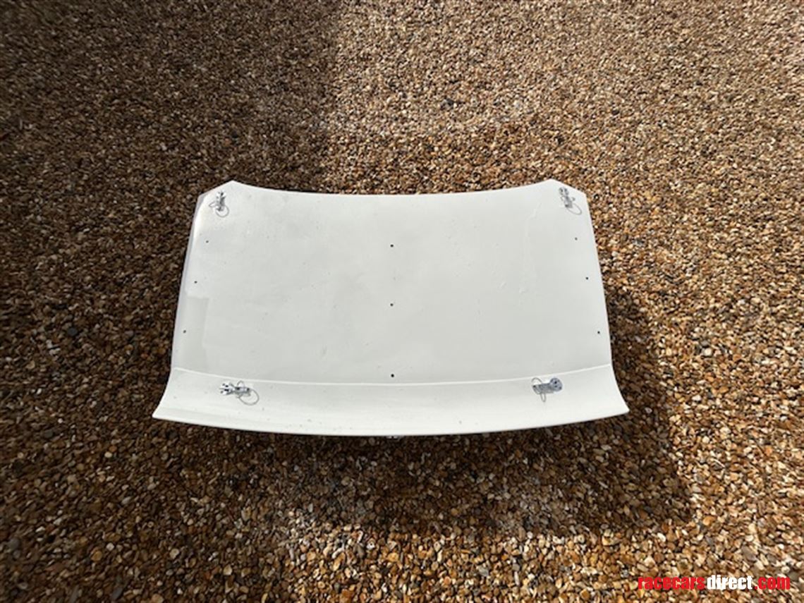 bmw-e9-csl-race-panels