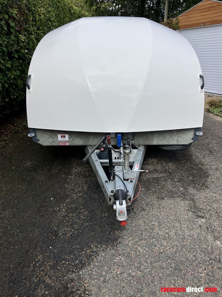 brian-james-rs2-race-shuttle