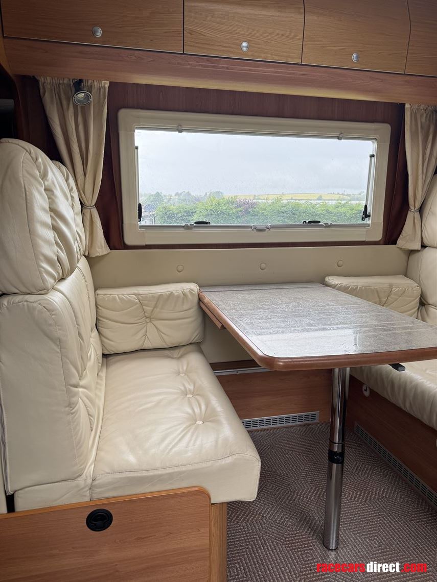 dethleffs-9800-xxl-motorhome