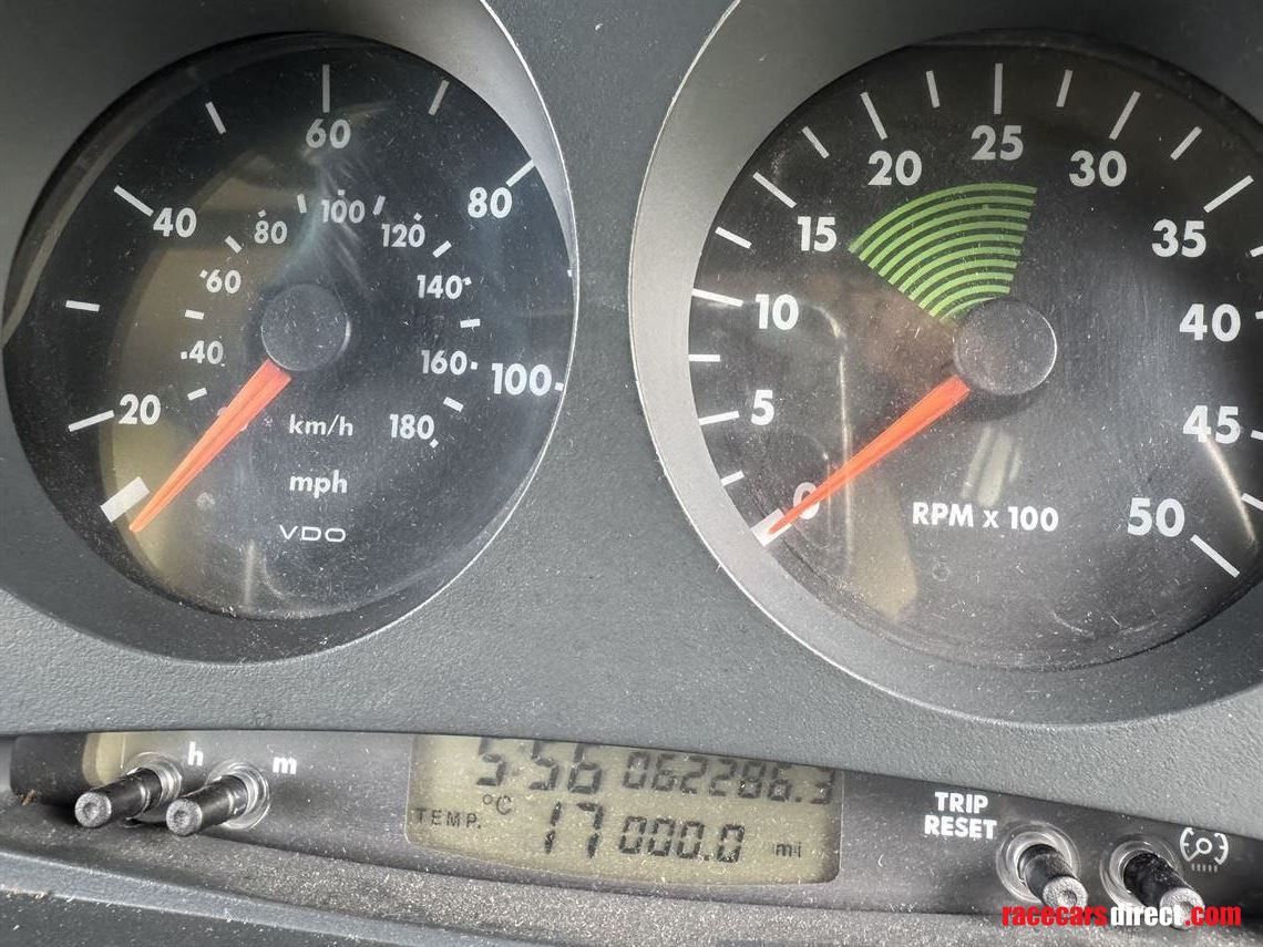 dethleffs-9800-xxl-motorhome