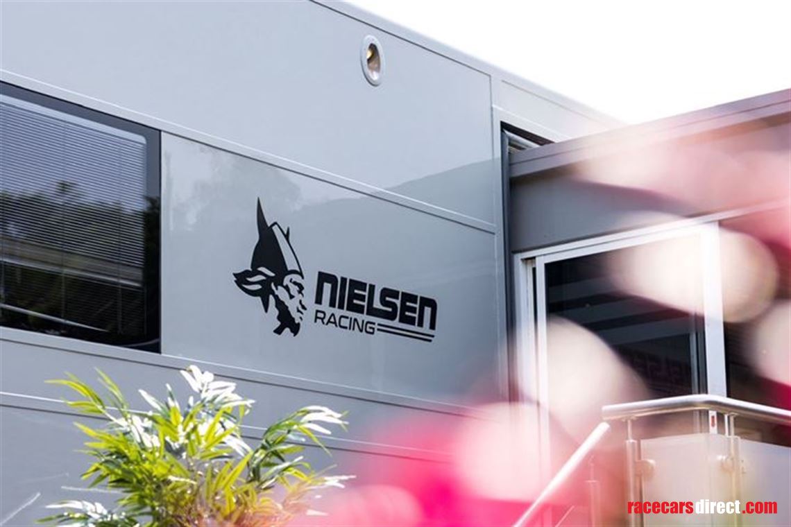 stunning-hospitality-unit