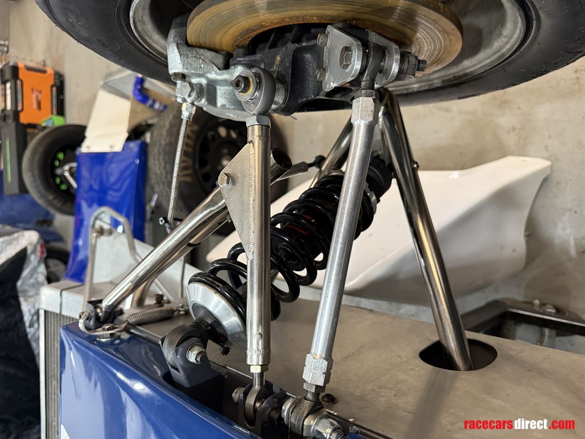 delta-t80-formula-ford-2000