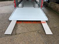 debon-c2000-55-x-22m-enclosed-car-transporter