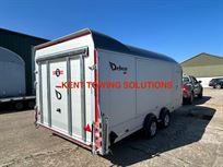 debon-c2000-55-x-22m-enclosed-car-transporter