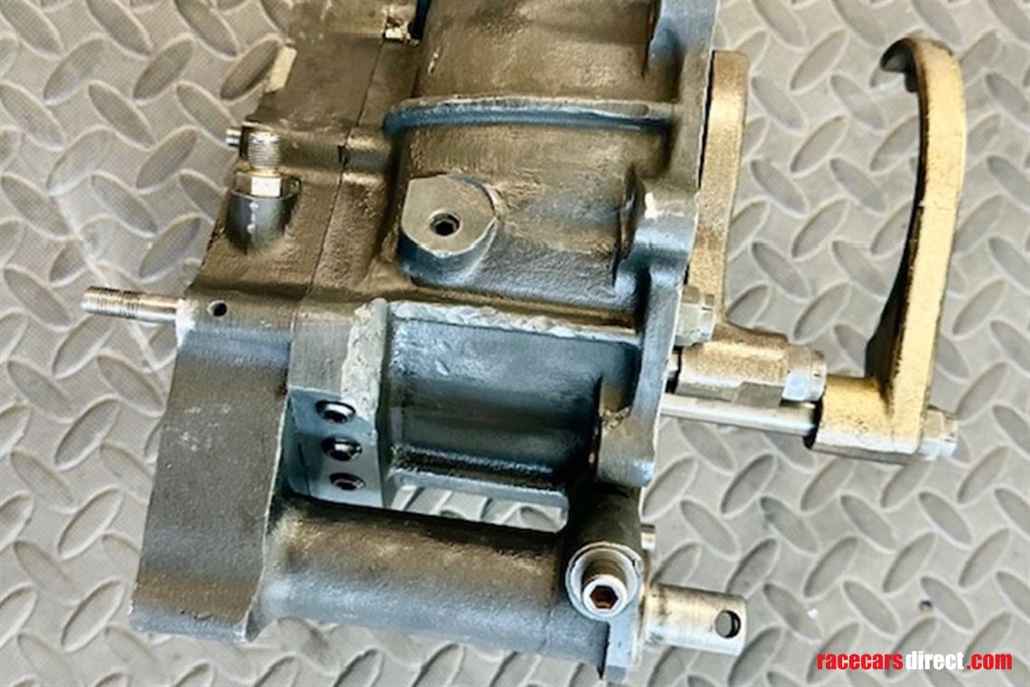 hewland-ft200-fg400-gearbox-part