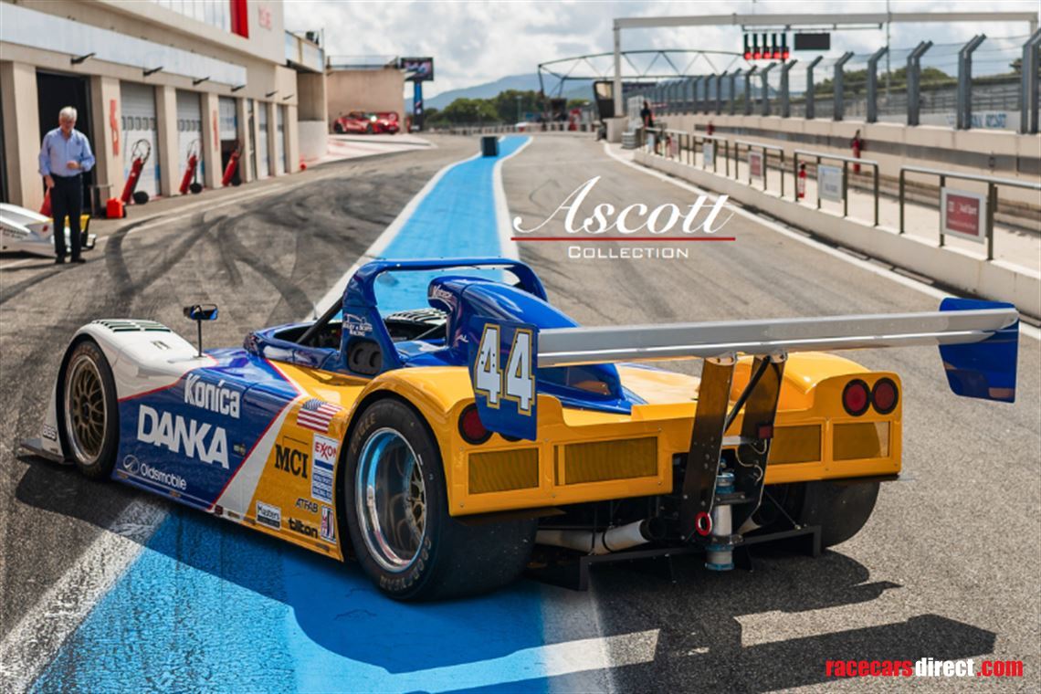 1996-riley-scott-mkiii