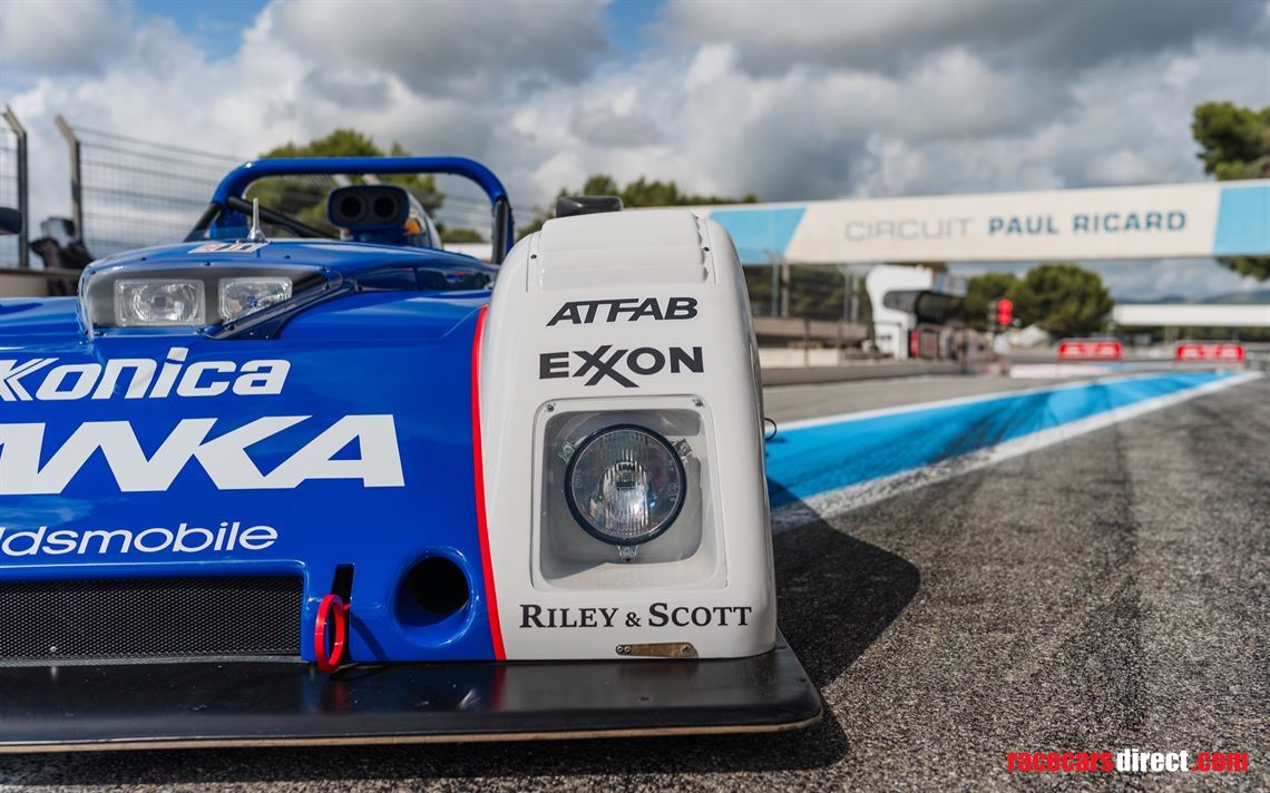 1996-riley-scott-mkiii