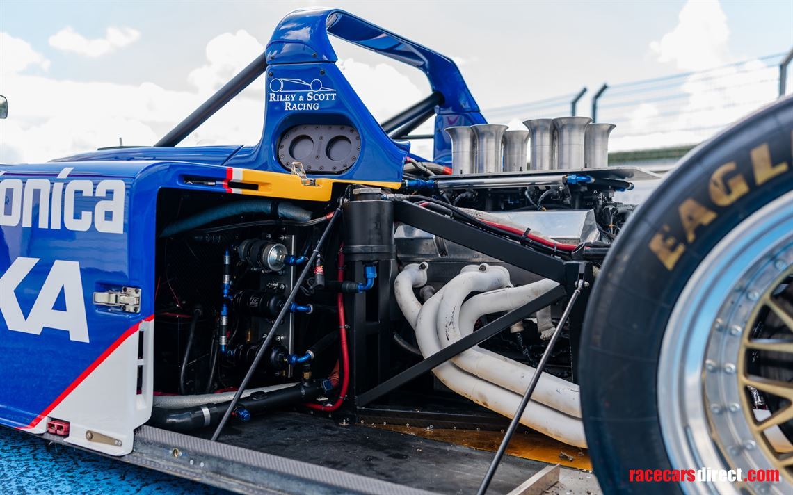 1996-riley-scott-mkiii