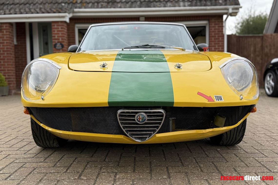 1971-alfa-spider-veloce-2000-race-car