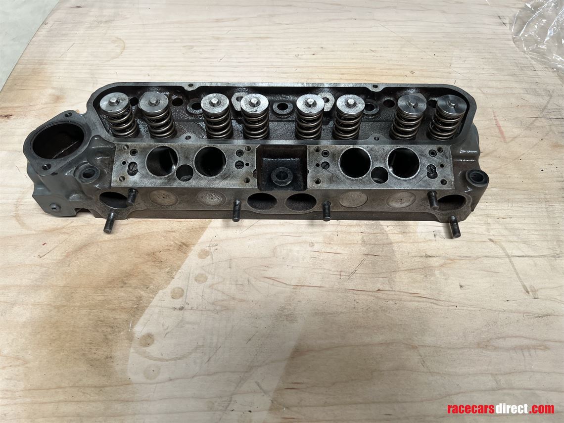 ford-downdraft-cylinder-head