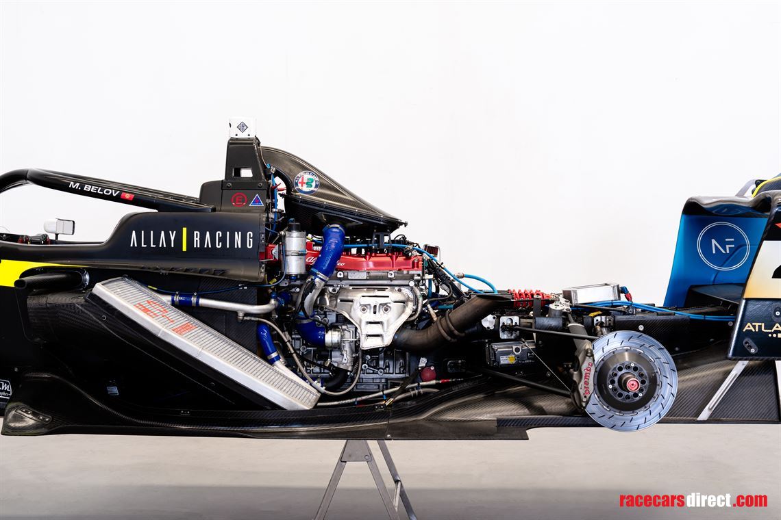 tatuus-t-318-eurocup3-300-hp-alfa-romeo-f3-41