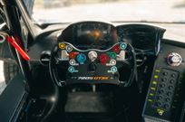 2020-mclaren-720s-gt3x---chassis-1-of-15