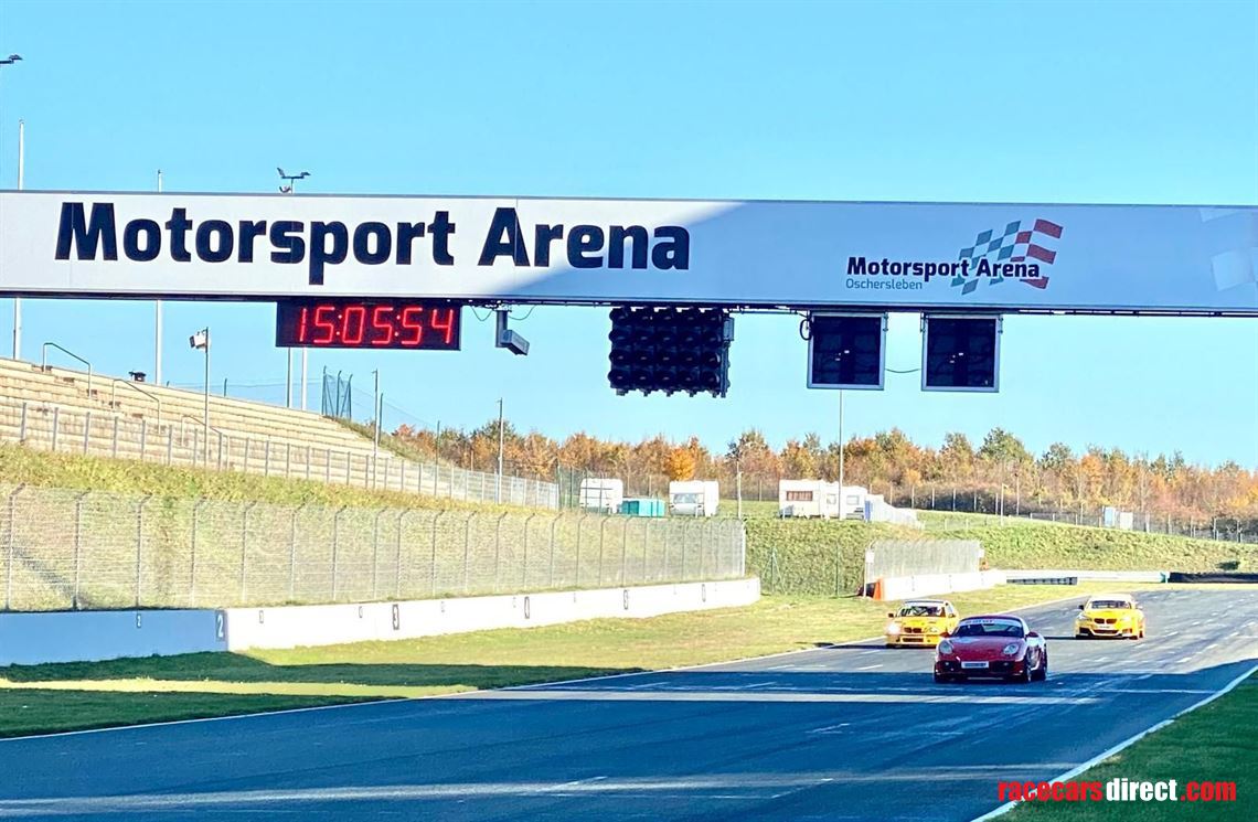 porsche-cayman-s-track-car-rhd