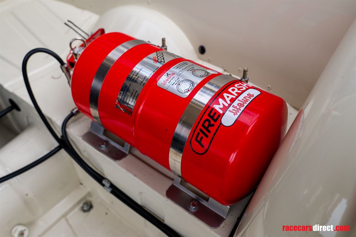 1964-triumph-tr4-race-car