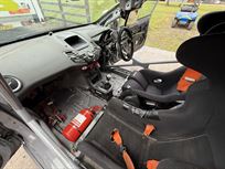 ford-fiesta-st-240-turbo