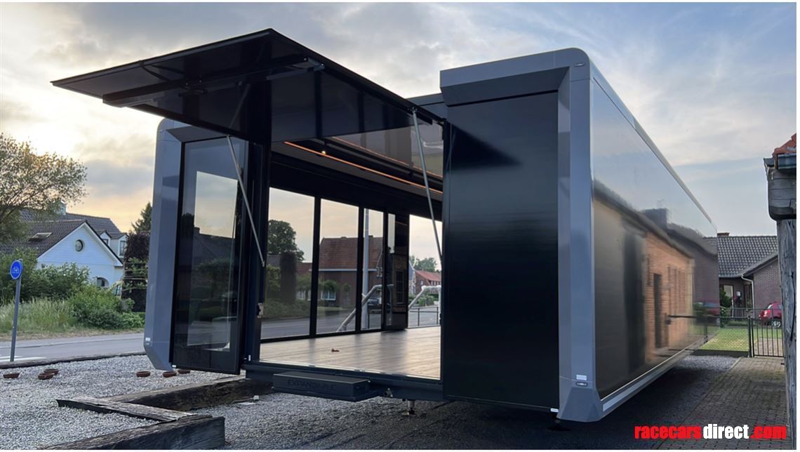 e03-expandable-hospitality-trailer-and-tracto