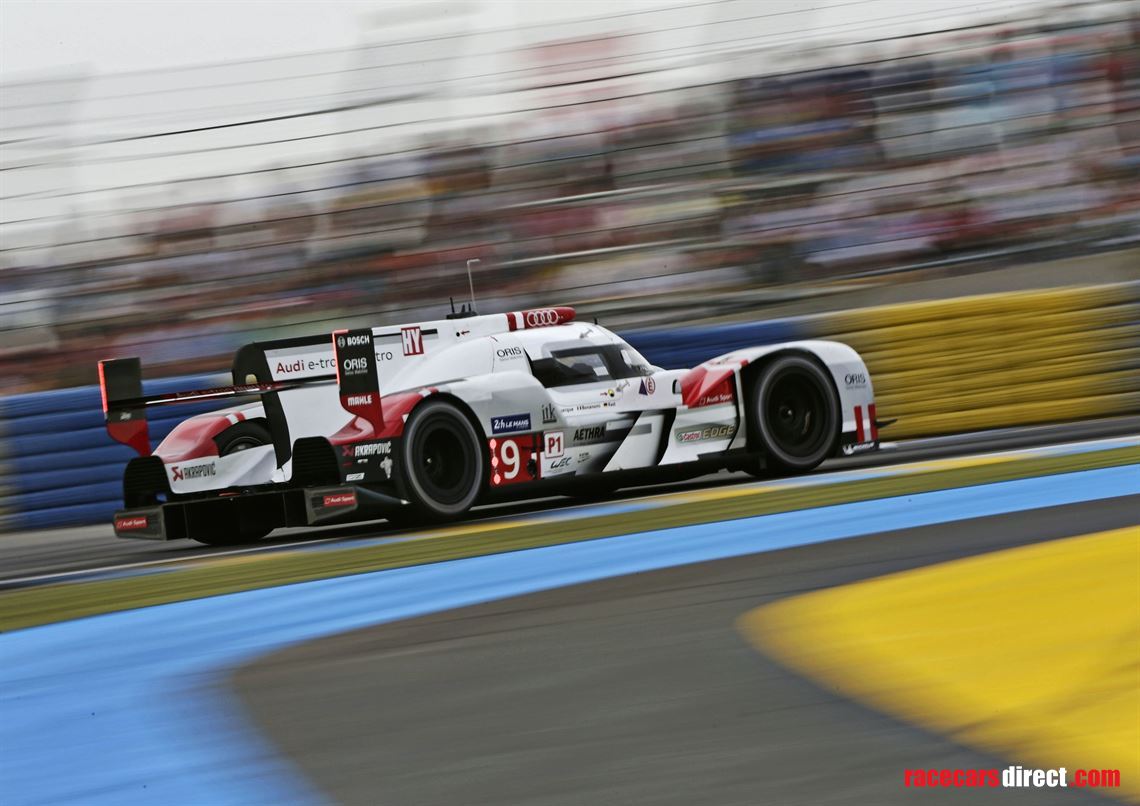 2015-audi-r18-e-tron-quattro