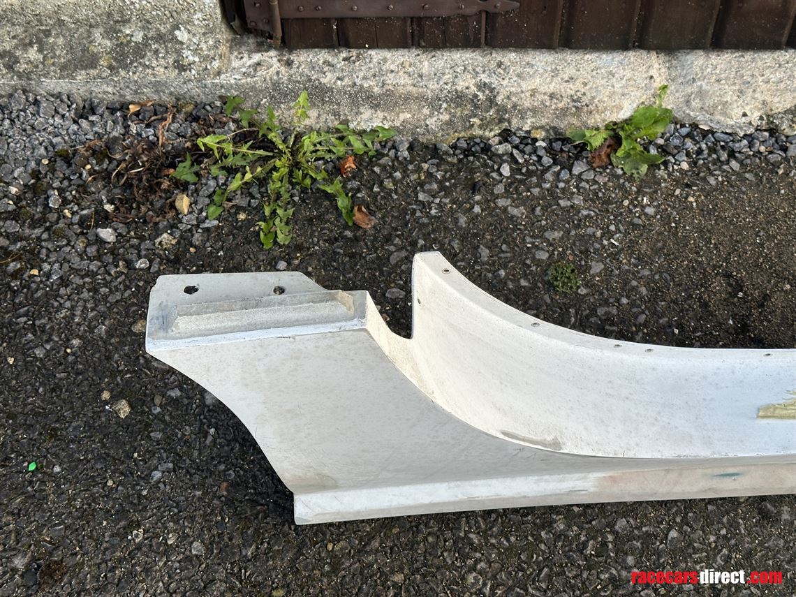 ginetta-g50-right-hand-sill
