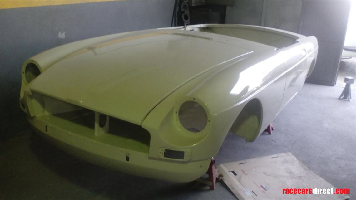 1965-mg-b-roadster-fia-race-car