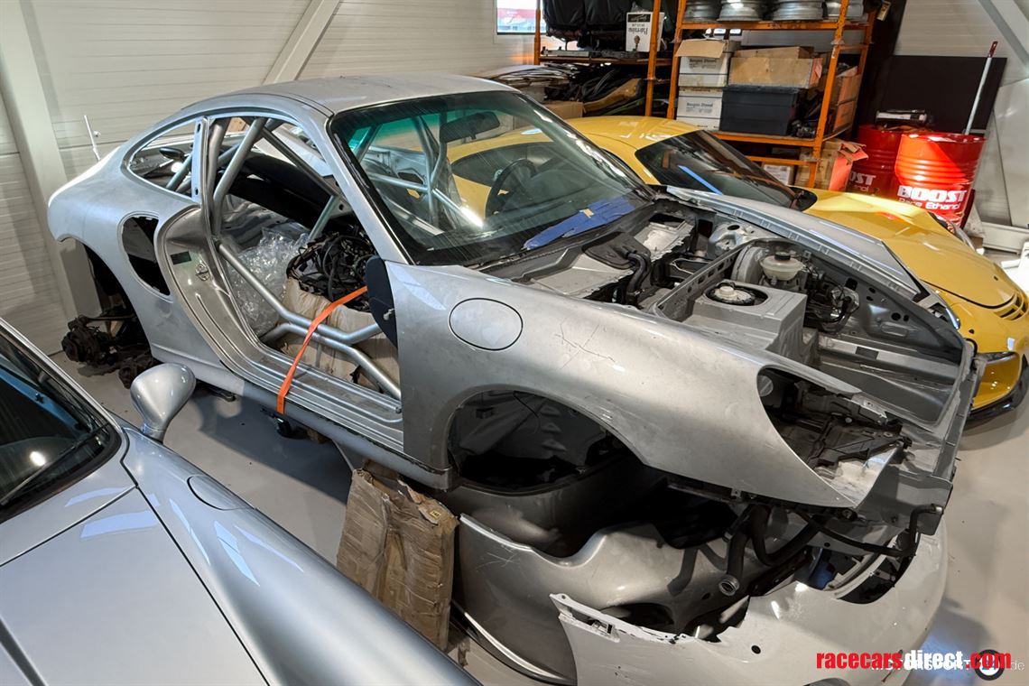 porsche-996-gt2-rolling-chassi-with-parts-pac
