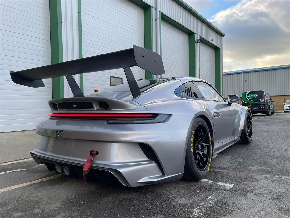 porsche-992-gt3-cup-car-with-tc-abs