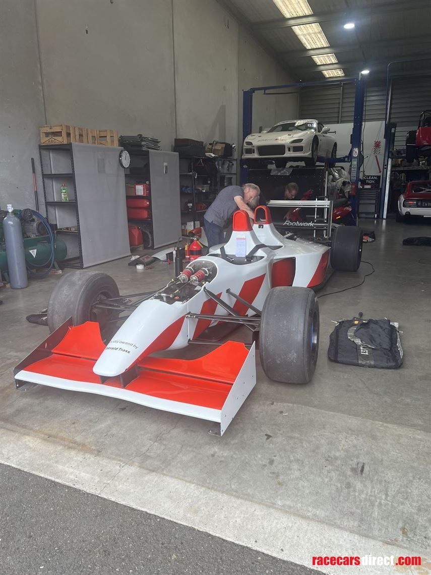 f1-arrows-1993-f14-2-seater