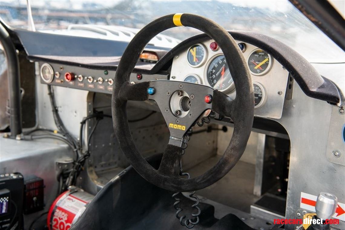 lola-t711-corvette-gtp-group-c-711-hu02