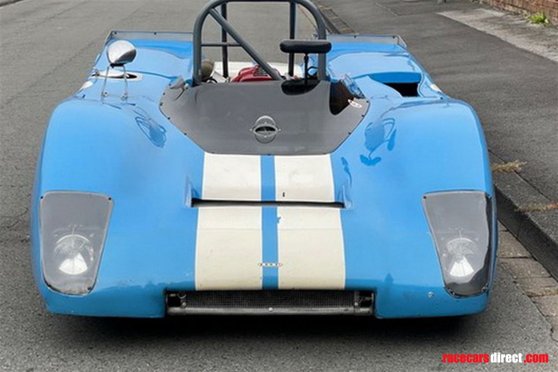 lola-t212