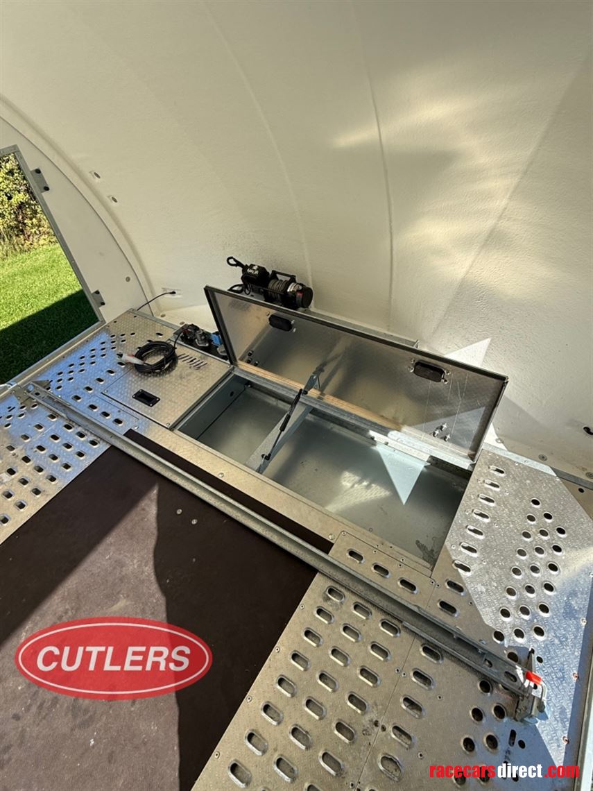 brian-james-race-transporter-6-rt6