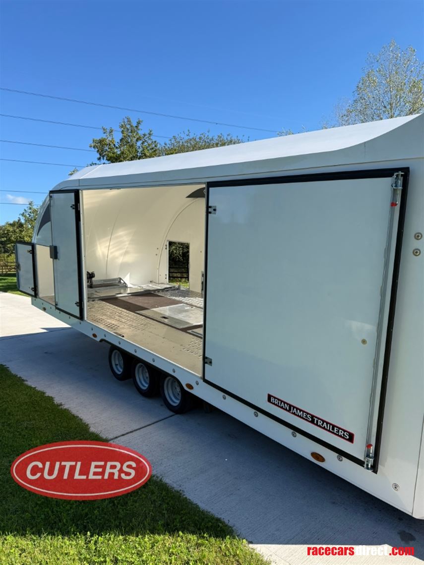 brian-james-race-transporter-6-rt6