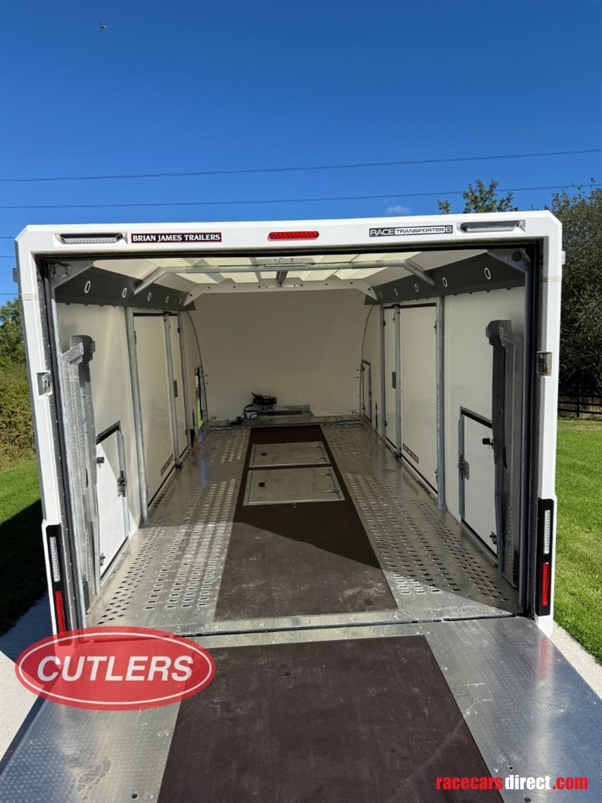 brian-james-race-transporter-6-rt6