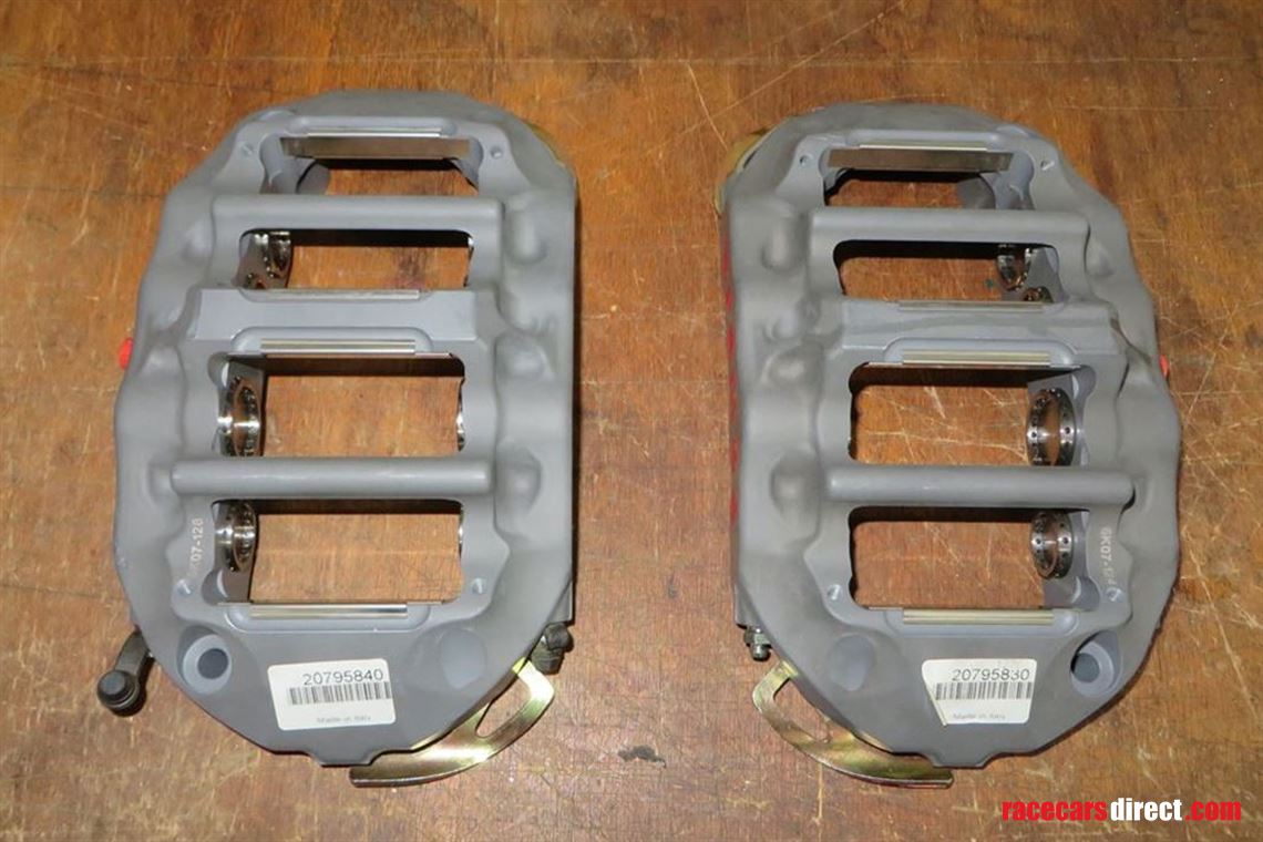 pair-new-brembo-8-piston-calipers
