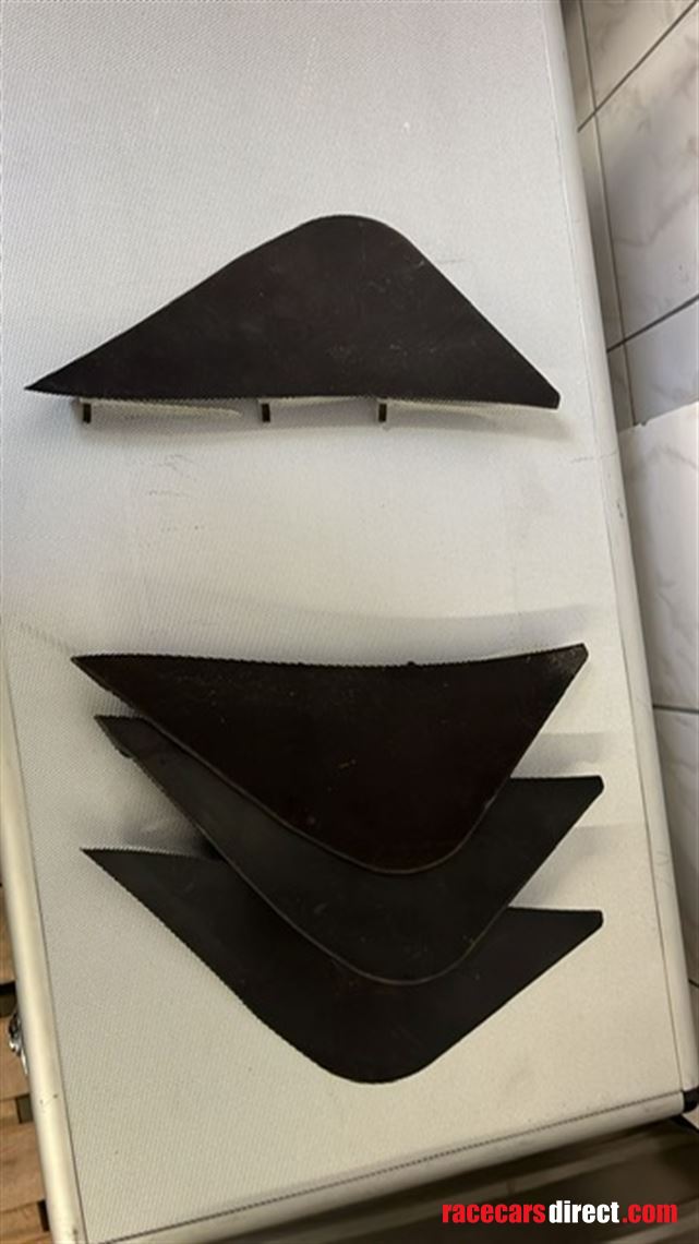 aston-martin-v8-vantage-gt3-new-vantage-bodyw