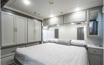 2026-thor-palazzo-335bunk