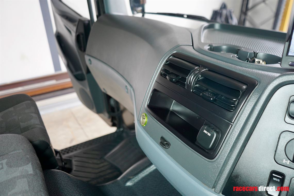 mercedes-race-truck-transporter-motorhome